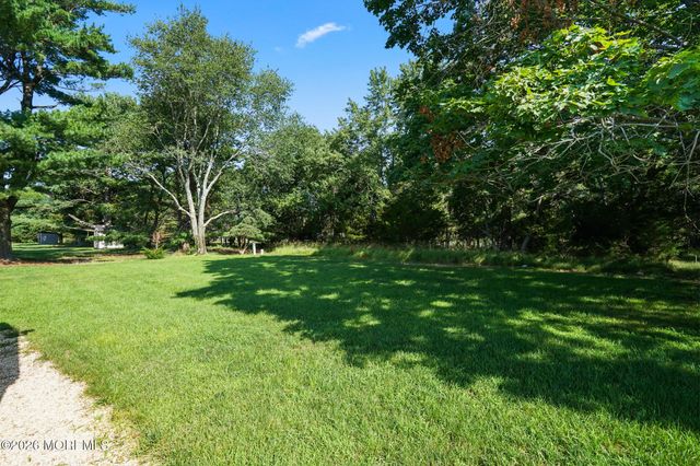 218 Fort De France Avenue, Toms River, NJ 08757