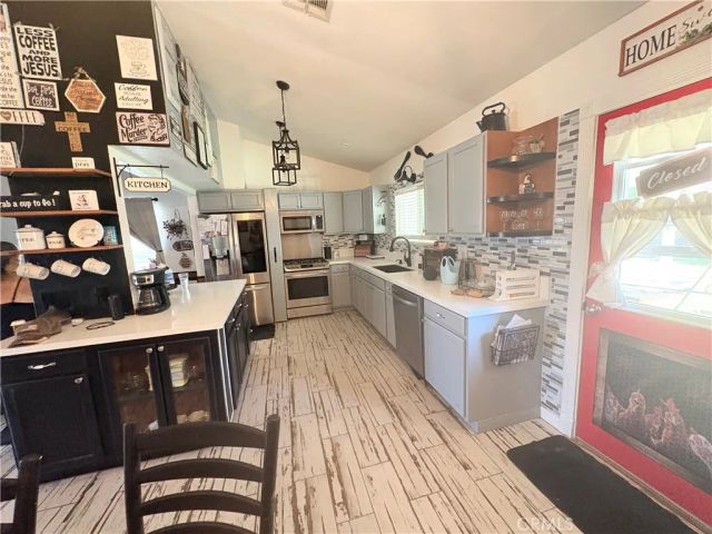 29641 Via Sonroseo, Menifee, CA 92586
