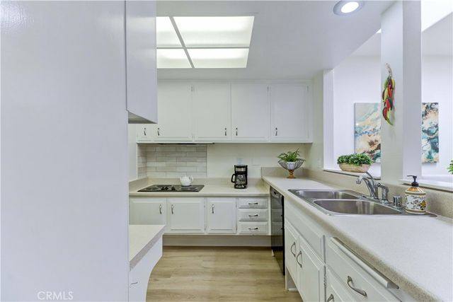 537 VIA ESTRADA C, Laguna Woods, CA 92637