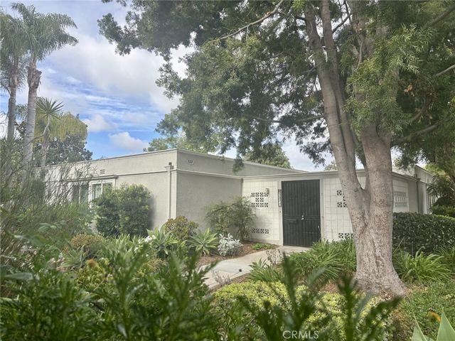 537 VIA ESTRADA C, Laguna Woods, CA 92637