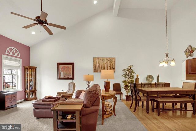 708 GLADSTONE COURT, Mechanicsburg, PA 17055