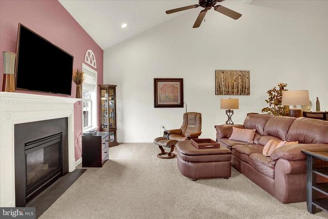 708 GLADSTONE COURT, Mechanicsburg, PA 17055