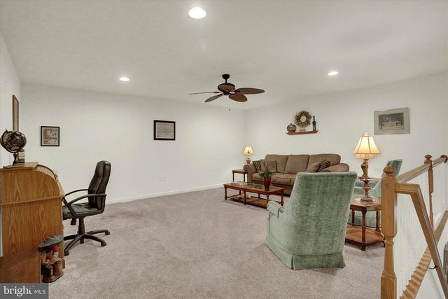 708 GLADSTONE COURT, Mechanicsburg, PA 17055