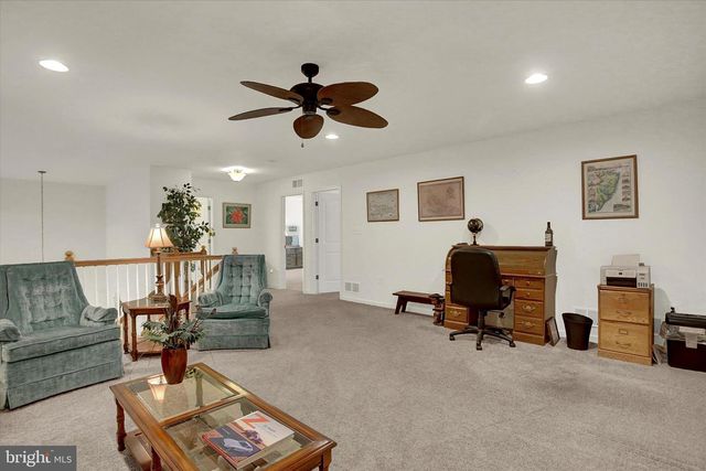 708 GLADSTONE COURT, Mechanicsburg, PA 17055