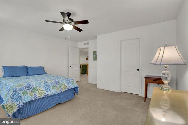 708 GLADSTONE COURT, Mechanicsburg, PA 17055