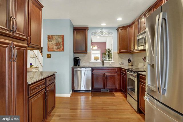 708 GLADSTONE COURT, Mechanicsburg, PA 17055