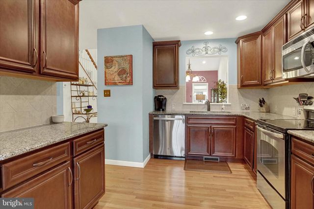 708 GLADSTONE COURT, Mechanicsburg, PA 17055