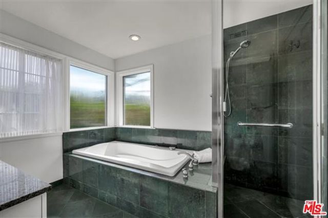 10824 Westminster Avenue, Los Angeles, CA 90034