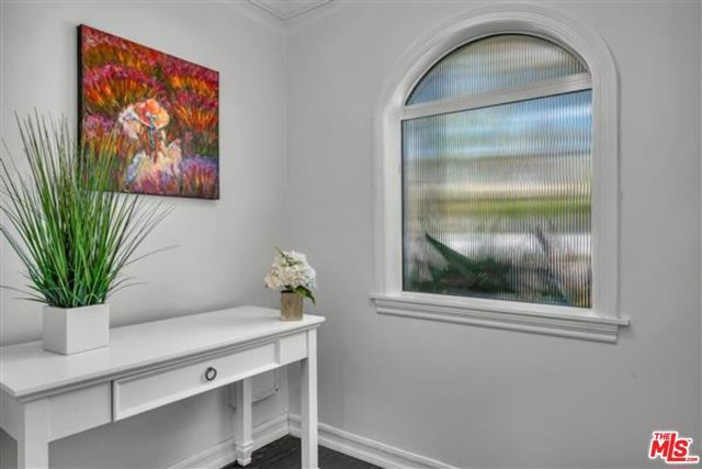 10824 Westminster Avenue, Los Angeles, CA 90034