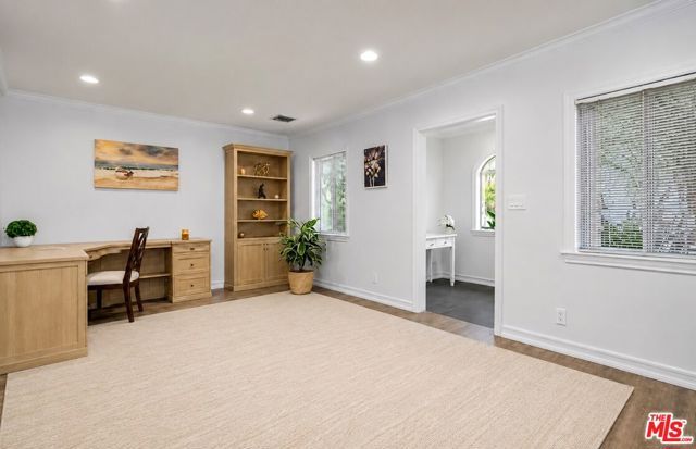 10824 Westminster Avenue, Los Angeles, CA 90034