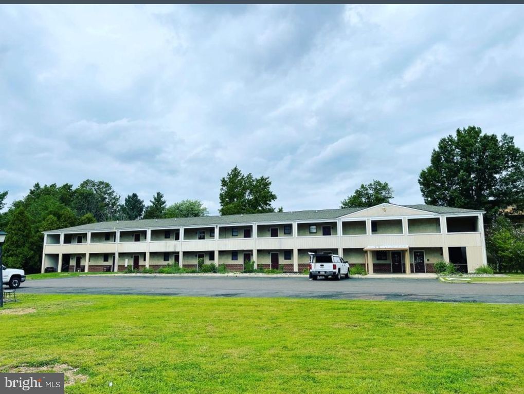 792 BETHLEHEM PIKE, Colmar, PA 18915