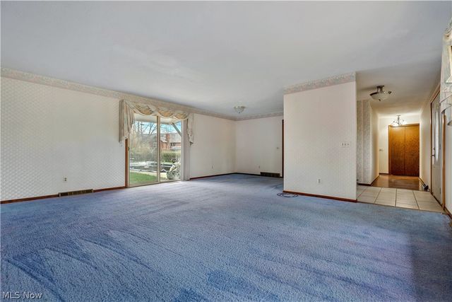 210 Cypress Avenue, Louisville, OH 44641