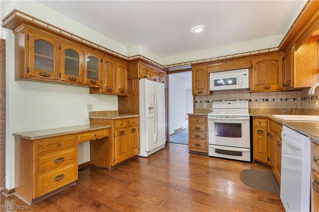 210 Cypress Avenue, Louisville, OH 44641