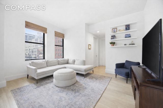 71 Nassau St Apt 13C, New York City, NY 10038