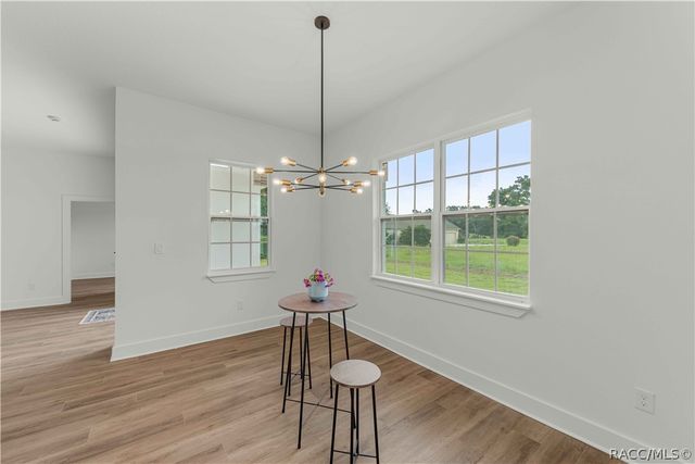 162 W Romany Loop, Beverly Hills, FL 34465