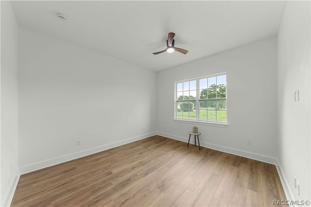 162 W Romany Loop, Beverly Hills, FL 34465
