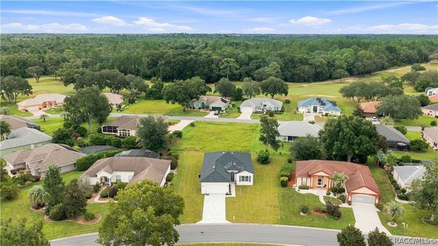 162 W Romany Loop, Beverly Hills, FL 34465