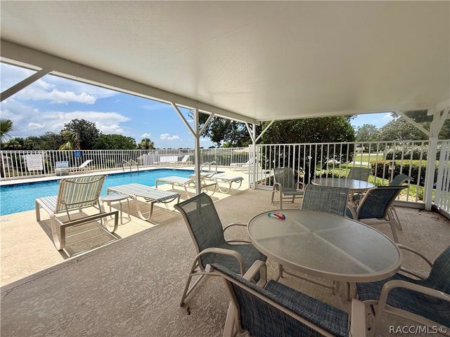 162 W Romany Loop, Beverly Hills, FL 34465