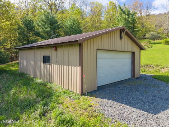 105 Patent Lane, Middleburgh, NY 12157