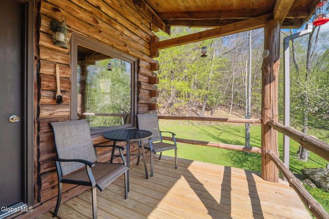 105 Patent Lane, Middleburgh, NY 12157