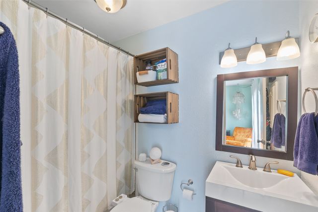 7200 Astoria Court, Watauga, TX 76148
