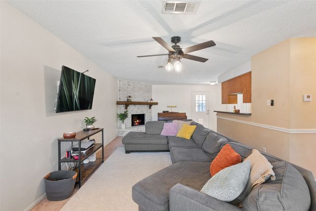 7200 Astoria Court, Watauga, TX 76148
