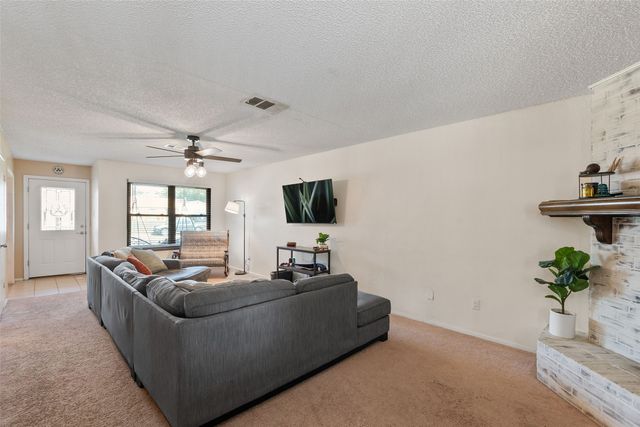 7200 Astoria Court, Watauga, TX 76148