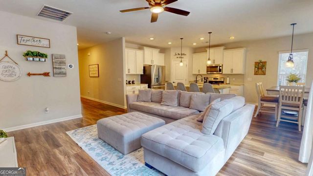 124 Brookline Drive, Savannah, GA 31407