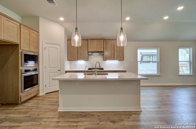 12205 Moon Pool, Schertz, TX 78154