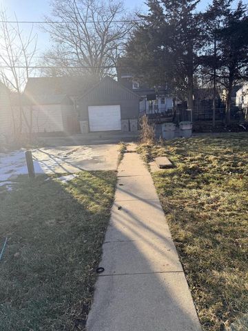 6025 N 35th STREET, Milwaukee, WI 53209