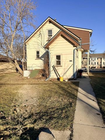 6025 N 35th STREET, Milwaukee, WI 53209
