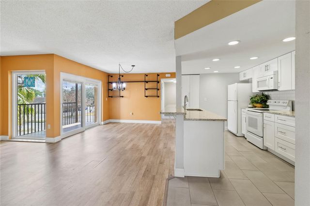 2025 SYLVESTER ROAD N202, Lakeland, FL 33803