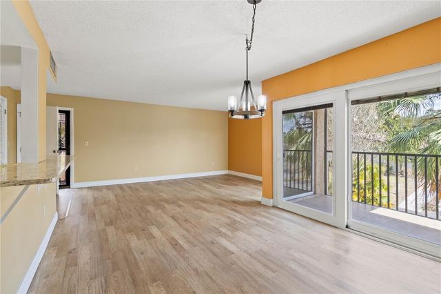 2025 SYLVESTER ROAD N202, Lakeland, FL 33803