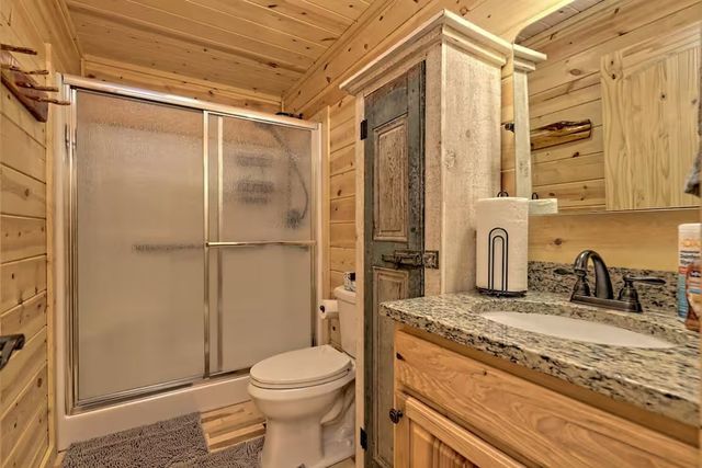29 Carrolls Ridge, Murphy, NC 28906