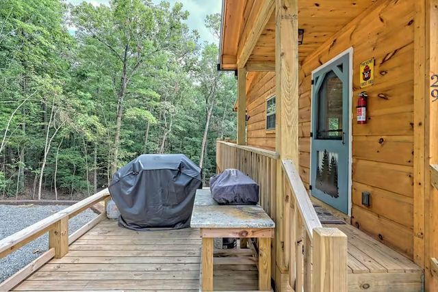 29 Carrolls Ridge, Murphy, NC 28906