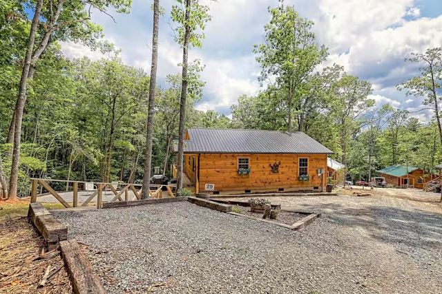 29 Carrolls Ridge, Murphy, NC 28906