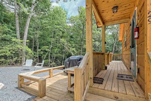 29 Carrolls Ridge, Murphy, NC 28906