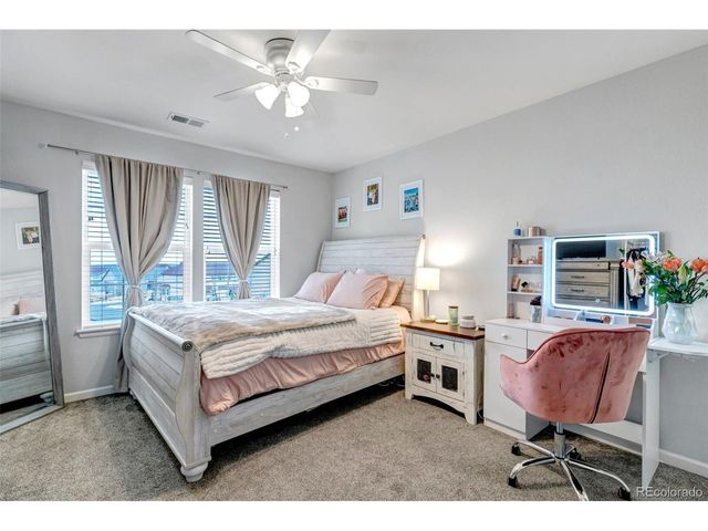 7232 Oasis Dr, Castle Rock, CO 80108