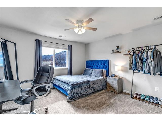 7232 Oasis Dr, Castle Rock, CO 80108