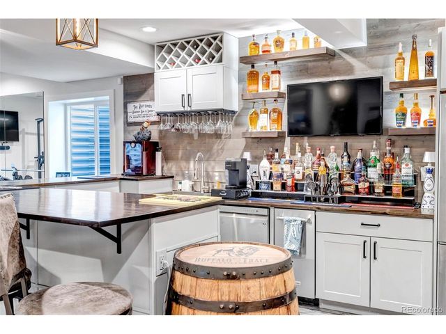 7232 Oasis Dr, Castle Rock, CO 80108