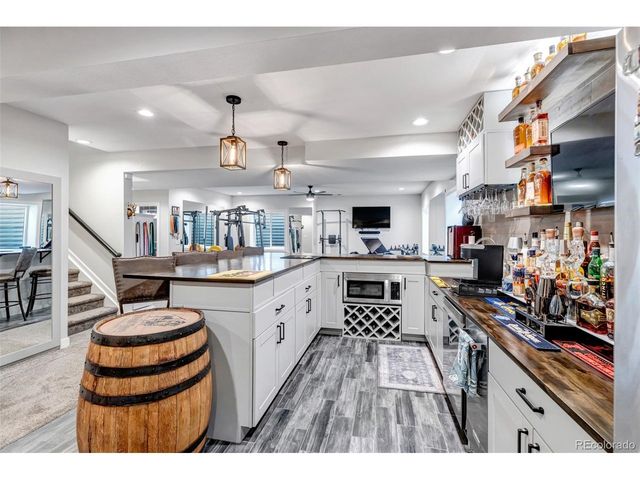 7232 Oasis Dr, Castle Rock, CO 80108