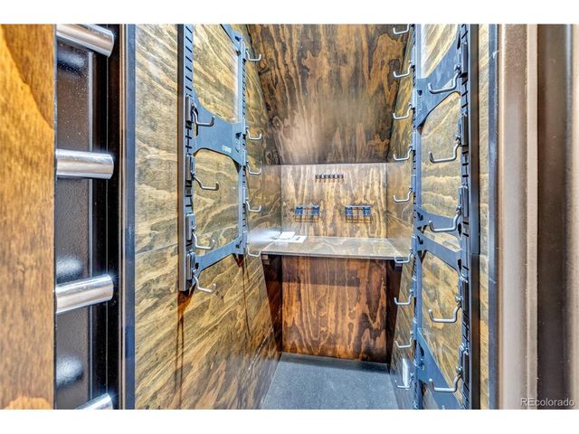 7232 Oasis Dr, Castle Rock, CO 80108