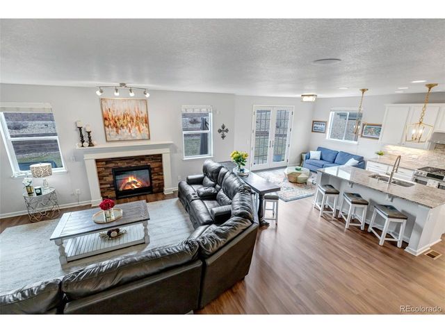 7232 Oasis Dr, Castle Rock, CO 80108