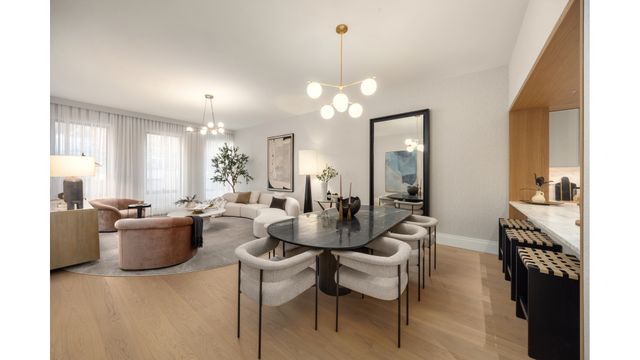 50 W 66th St Apt 17B, New York City, NY 10023