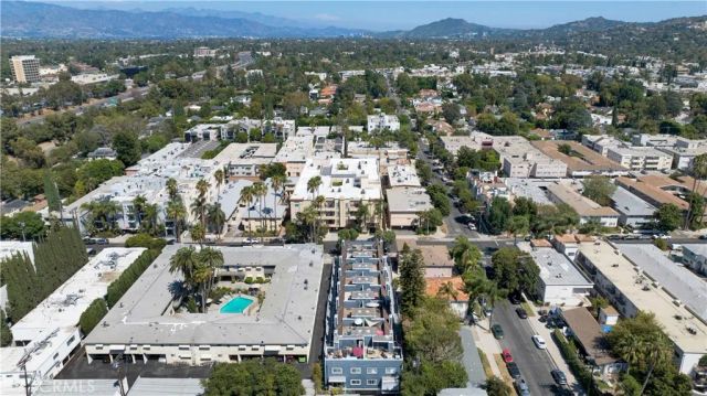 4511 Murietta Avenue 8, Sherman Oaks, CA 91423