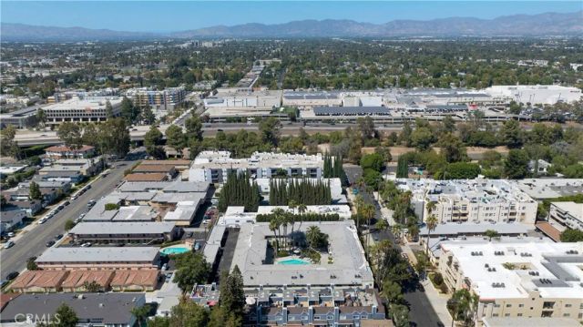 4511 Murietta Avenue 8, Sherman Oaks, CA 91423