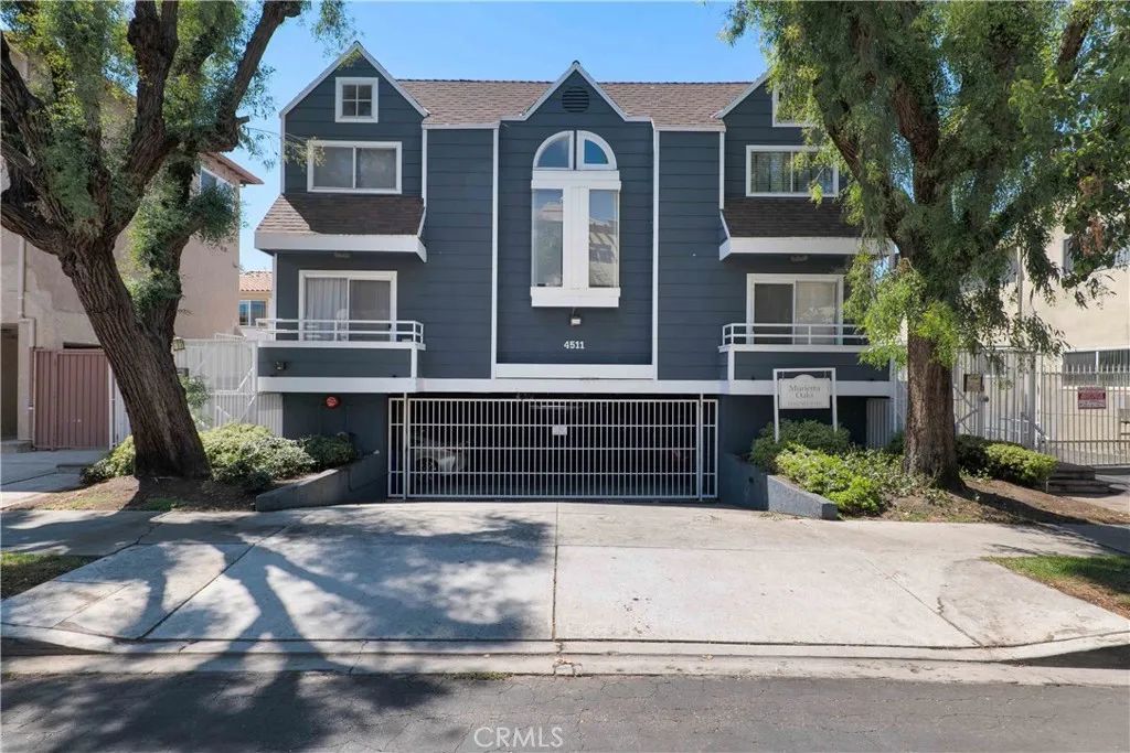 4511 Murietta Avenue 8, Sherman Oaks, CA 91423