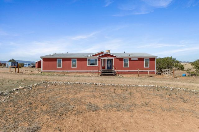 81 Nugent Road, Edgewood, NM 87015