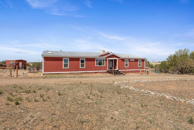 81 Nugent Road, Edgewood, NM 87015