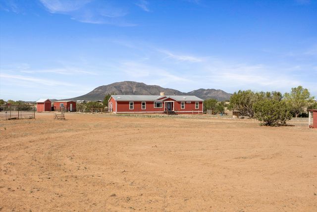 81 Nugent Road, Edgewood, NM 87015